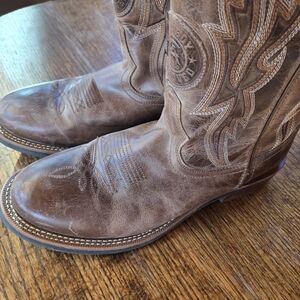 Laredo 7915 Men's Dawson Round Toe Western Boot by Laredo.